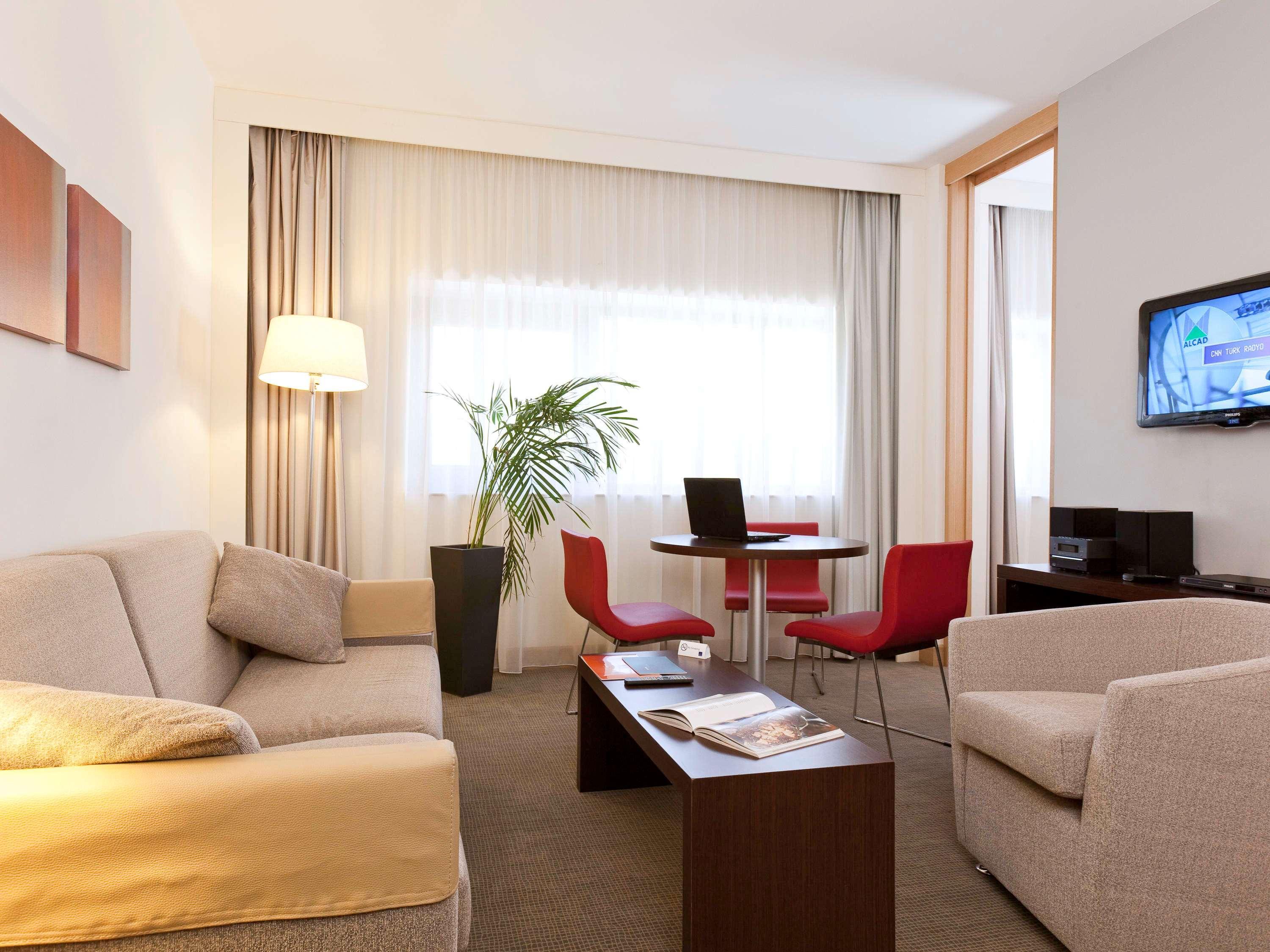 Novotel Газиантеп Экстерьер фото