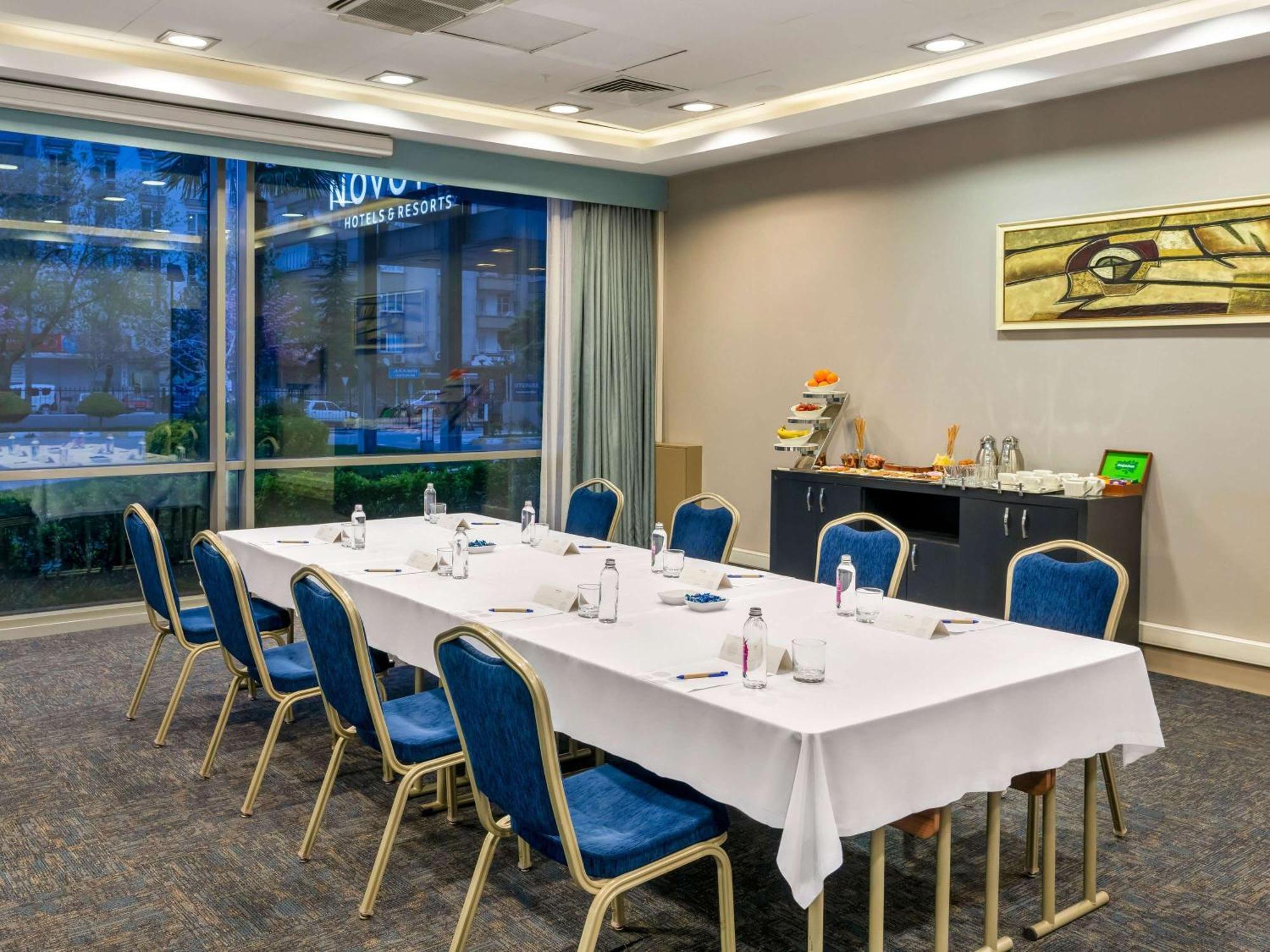 Novotel Газиантеп Экстерьер фото